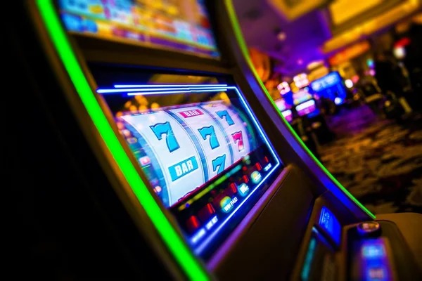 gsc108 platform dashboard showing football fixtures, live-dealer options, and slot games